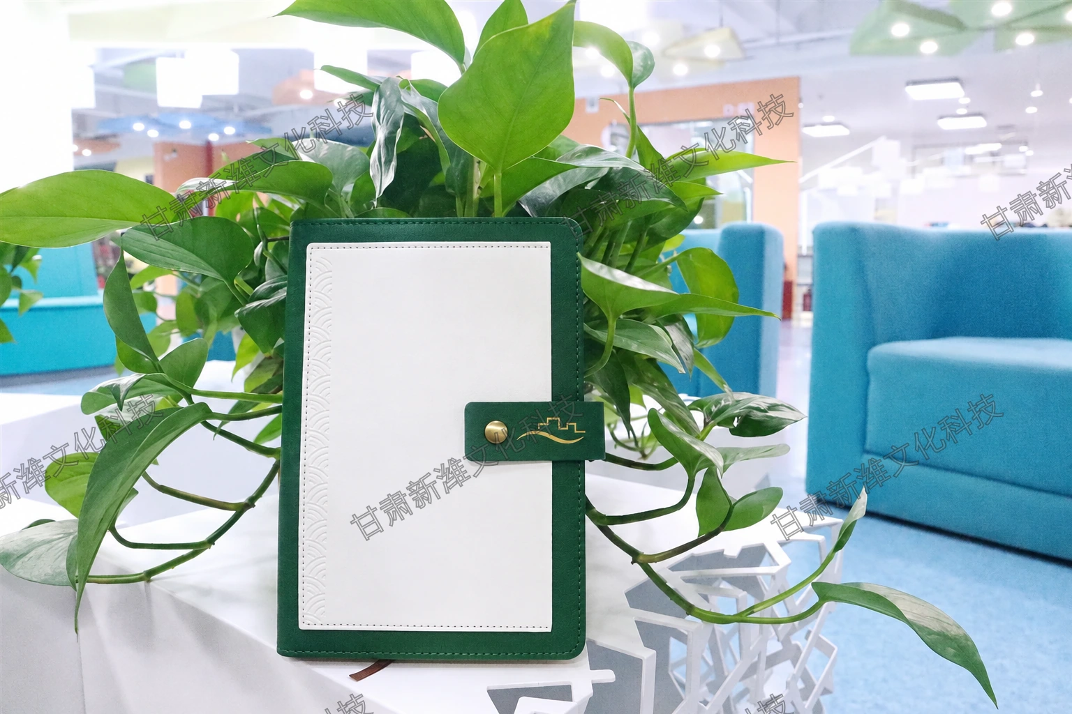 皮质复古笔记本 第 2 张图,共 2 张